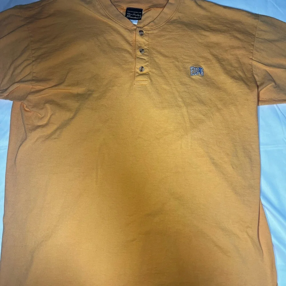 VTG‎ Elvis 1999 Graceland Elvis Presley Single Stitch Henley Shirt Mens Large